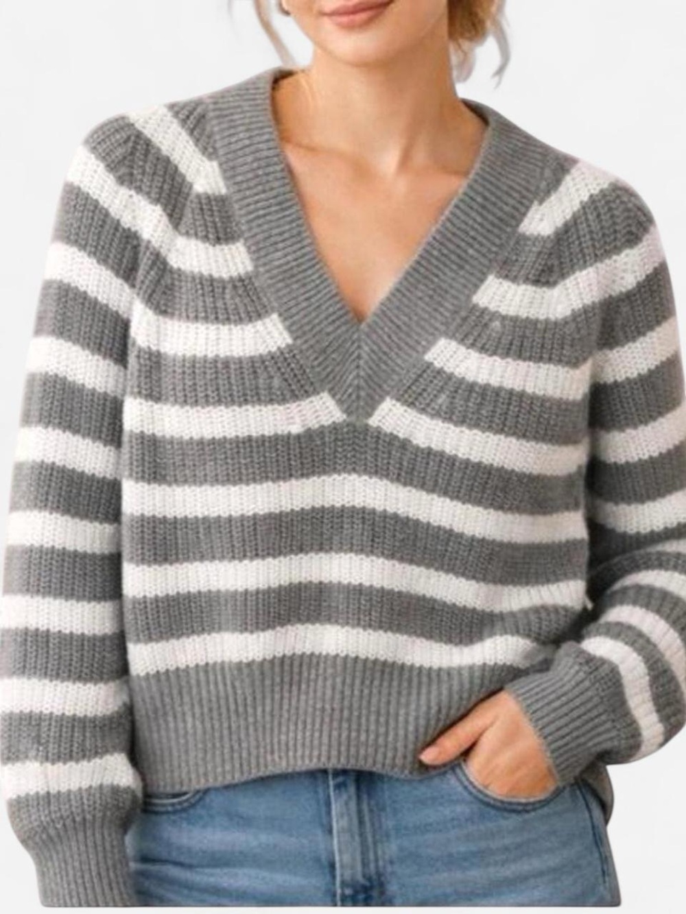 Women's a new day xs gray & white striped cropped v neck sweater
